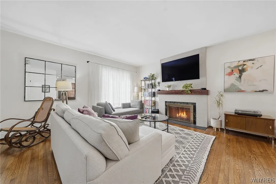 151 Woodward Avenue, Buffalo, New York 14214, Buffalo, New York 14214, 4 Bedroom Bedrooms, 13 Room Rooms,3 BathroomBathrooms,Residential,For Sale,151 Woodward Avenue, Buffalo, New York 14214,0,B1717484