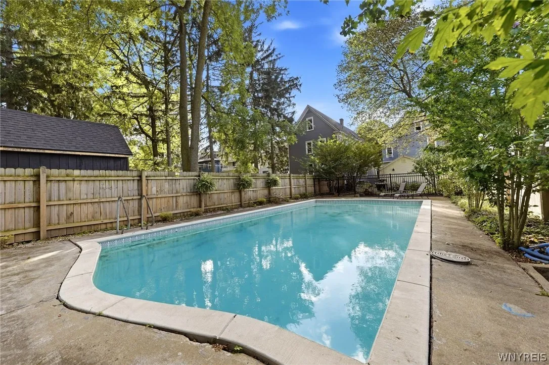 151 Woodward Avenue, Buffalo, New York 14214, Buffalo, New York 14214, 4 Bedroom Bedrooms, 13 Room Rooms,3 BathroomBathrooms,Residential,For Sale,151 Woodward Avenue, Buffalo, New York 14214,0,B1717484