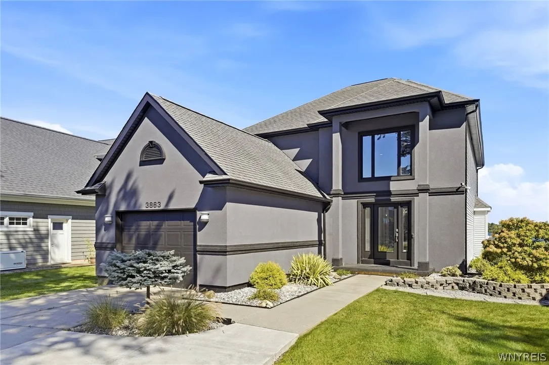 3863 East River Road, Grand Island, New York 14072, Grand Island, New York 14072, 2 Bedroom Bedrooms, 5 Room Rooms,2 BathroomBathrooms,Residential,For Sale,3863 East River Road, Grand Island, New York 14072,0,B1717506