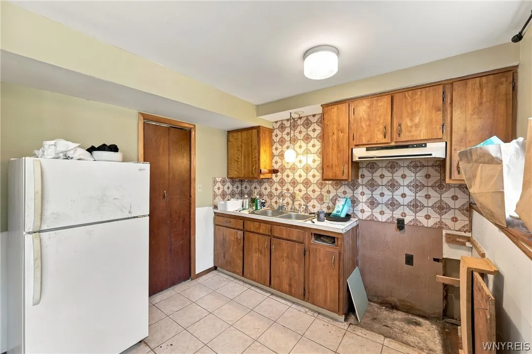 4800 Boncrest Road, Clarence, New York 14221, Clarence, New York 14221, 4 Bedroom Bedrooms, ,2 BathroomBathrooms,Residential,For Sale,4800 Boncrest Road, Clarence, New York 14221,0,B1717510
