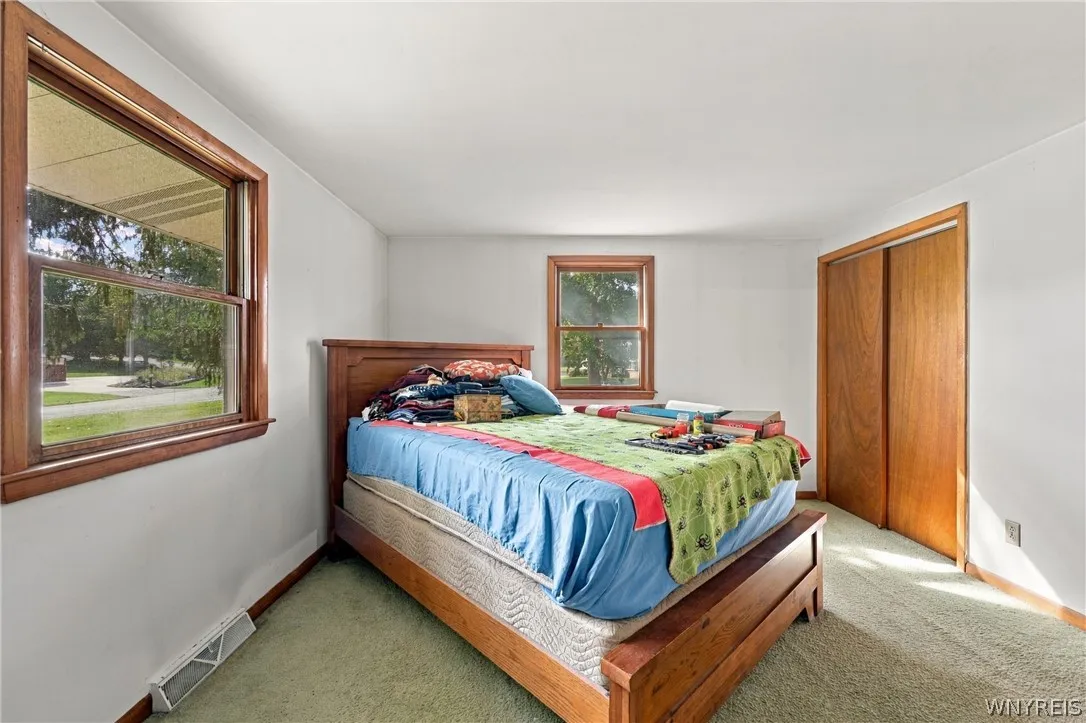 4800 Boncrest Road, Clarence, New York 14221, Clarence, New York 14221, 4 Bedroom Bedrooms, ,2 BathroomBathrooms,Residential,For Sale,4800 Boncrest Road, Clarence, New York 14221,0,B1717510