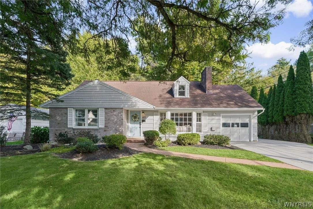 65 Jolls Lane, Orchard Park, New York 14127, Orchard Park, New York 14127, 4 Bedroom Bedrooms, 12 Room Rooms,2 BathroomBathrooms,Residential,For Sale,65 Jolls Lane, Orchard Park, New York 14127,0,B1714346