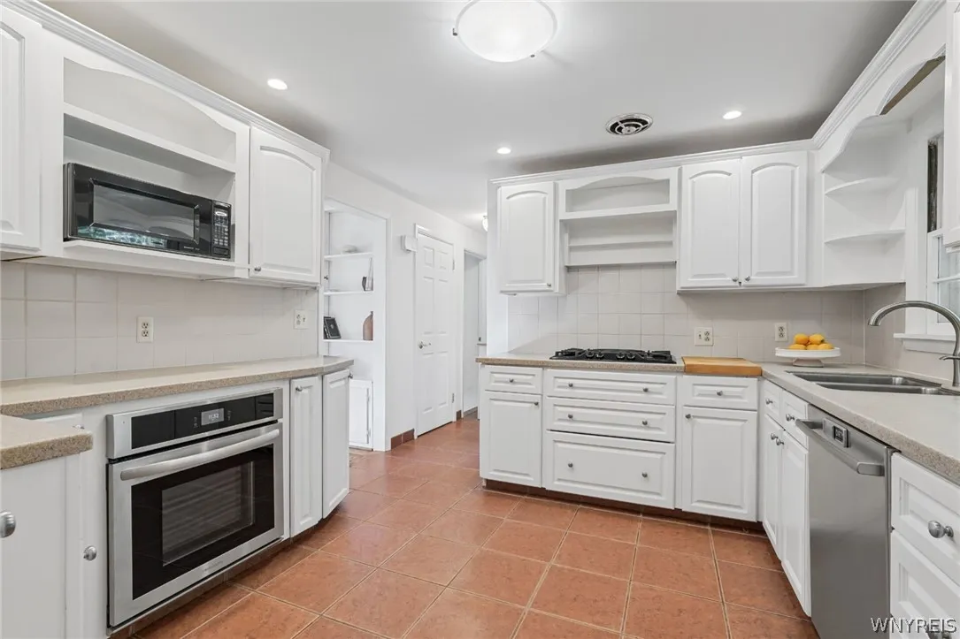 65 Jolls Lane, Orchard Park, New York 14127, Orchard Park, New York 14127, 4 Bedroom Bedrooms, 12 Room Rooms,2 BathroomBathrooms,Residential,For Sale,65 Jolls Lane, Orchard Park, New York 14127,0,B1714346