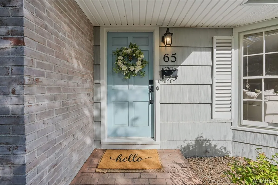 65 Jolls Lane, Orchard Park, New York 14127, Orchard Park, New York 14127, 4 Bedroom Bedrooms, 12 Room Rooms,2 BathroomBathrooms,Residential,For Sale,65 Jolls Lane, Orchard Park, New York 14127,0,B1714346