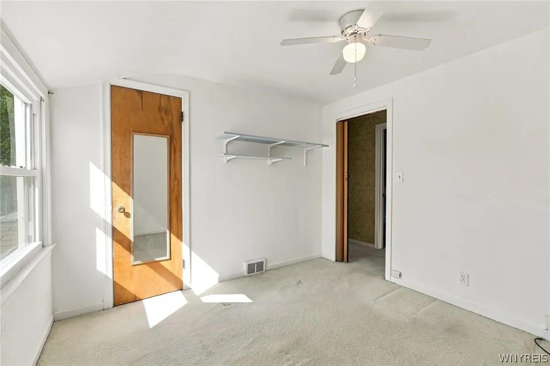387 Oakvale Boulevard, Tonawanda, New York 14223, Tonawanda, New York 14223, 3 Bedroom Bedrooms, 8 Room Rooms,1 BathroomBathrooms,Residential,For Sale,387 Oakvale Boulevard, Tonawanda, New York 14223,0,B1717421