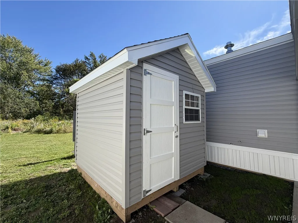 9233 Main Street 46, Clarence, New York 14031, Clarence, New York 14031, 2 Bedroom Bedrooms, 5 Room Rooms,1 BathroomBathrooms,Residential,For Sale,9233 Main Street 46, Clarence, New York 14031,0,B1717478