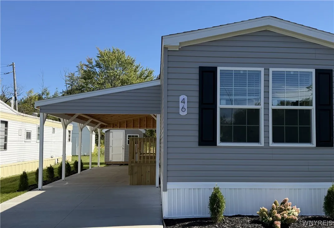 9233 Main Street 46, Clarence, New York 14031, Clarence, New York 14031, 2 Bedroom Bedrooms, 5 Room Rooms,1 BathroomBathrooms,Residential,For Sale,9233 Main Street 46, Clarence, New York 14031,0,B1717478