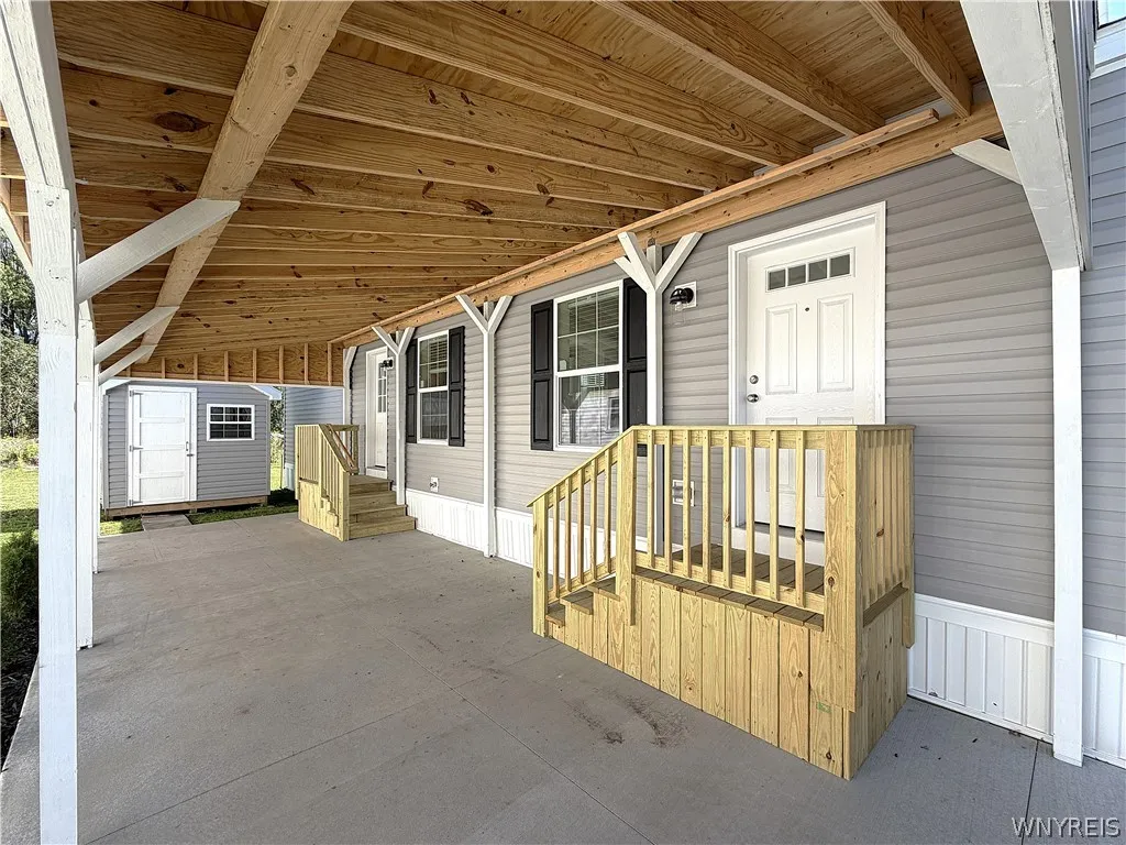 9233 Main Street 46, Clarence, New York 14031, Clarence, New York 14031, 2 Bedroom Bedrooms, 5 Room Rooms,1 BathroomBathrooms,Residential,For Sale,9233 Main Street 46, Clarence, New York 14031,0,B1717478