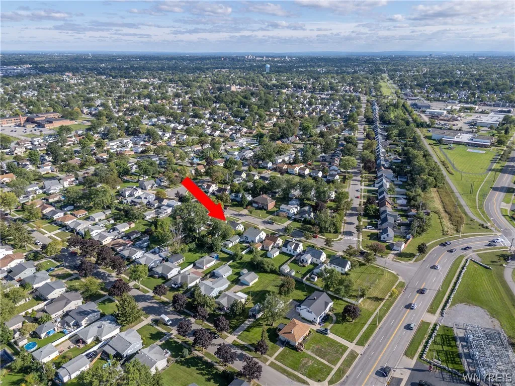 38 Old Colony Avenue, Tonawanda, New York 14150, Tonawanda, New York 14150, 2 Bedroom Bedrooms, 5 Room Rooms,1 BathroomBathrooms,Residential,For Sale,38 Old Colony Avenue, Tonawanda, New York 14150,0,B1717392