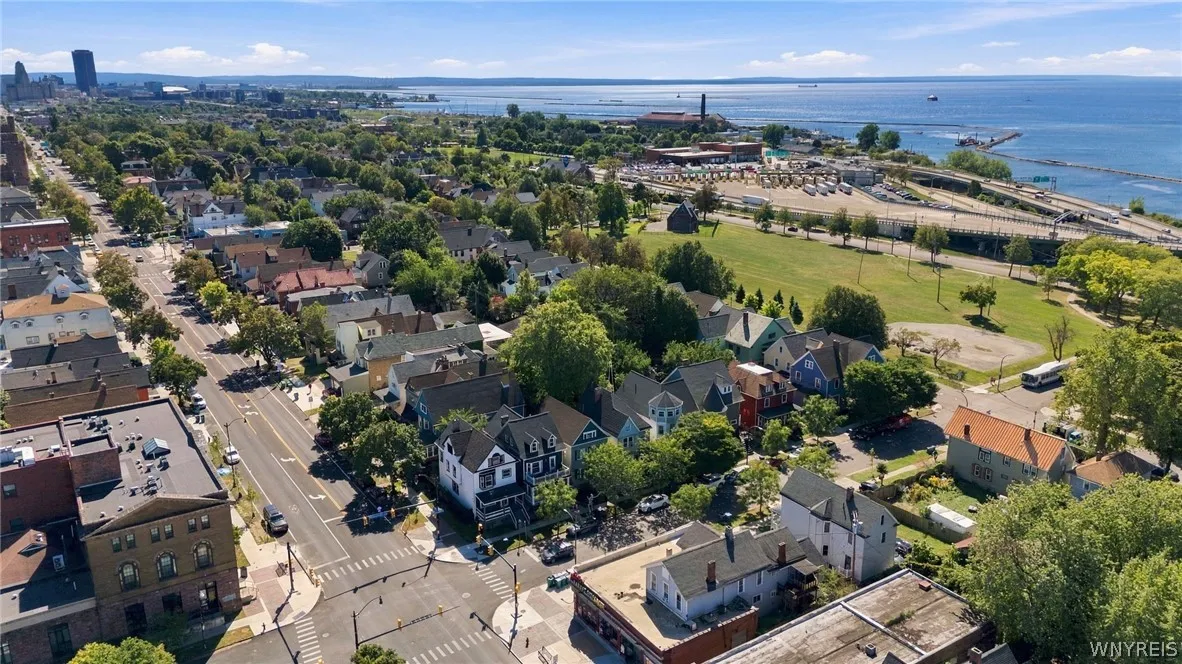 49 Massachusetts Avenue, Buffalo, New York 14213, Buffalo, New York 14213, 3 Bedroom Bedrooms, 9 Room Rooms,2 BathroomBathrooms,Residential,For Sale,49 Massachusetts Avenue, Buffalo, New York 14213,0,B1717409
