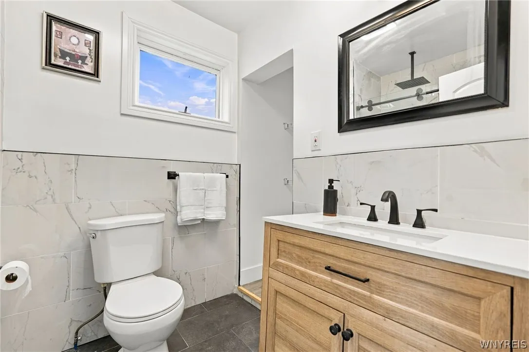 49 Massachusetts Avenue, Buffalo, New York 14213, Buffalo, New York 14213, 3 Bedroom Bedrooms, 9 Room Rooms,2 BathroomBathrooms,Residential,For Sale,49 Massachusetts Avenue, Buffalo, New York 14213,0,B1717409