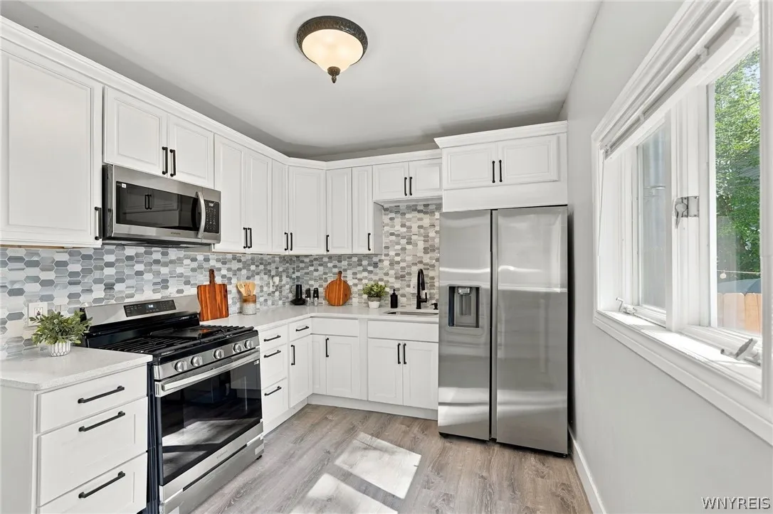 49 Massachusetts Avenue, Buffalo, New York 14213, Buffalo, New York 14213, 3 Bedroom Bedrooms, 9 Room Rooms,2 BathroomBathrooms,Residential,For Sale,49 Massachusetts Avenue, Buffalo, New York 14213,0,B1717409
