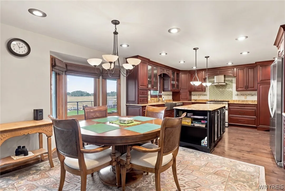 3701 East River Road, Grand Island, New York 14072, Grand Island, New York 14072, 3 Bedroom Bedrooms, 7 Room Rooms,3 BathroomBathrooms,Residential,For Sale,3701 East River Road, Grand Island, New York 14072,0,B1717667