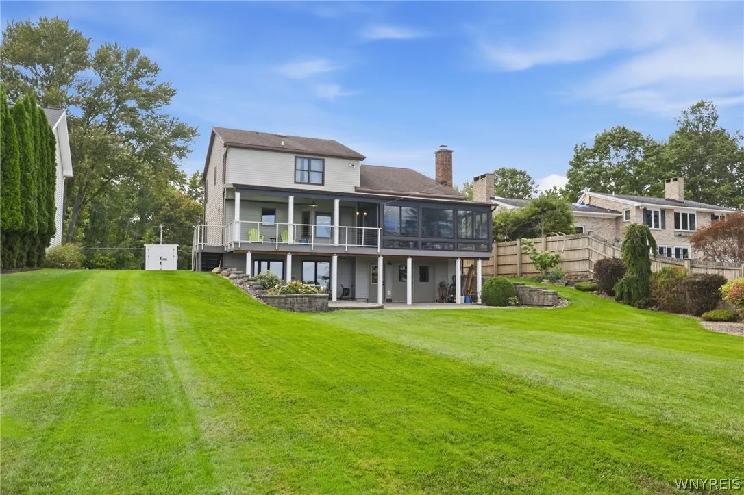 3701 East River Road, Grand Island, New York 14072, Grand Island, New York 14072, 3 Bedroom Bedrooms, 7 Room Rooms,3 BathroomBathrooms,Residential,For Sale,3701 East River Road, Grand Island, New York 14072,0,B1717667