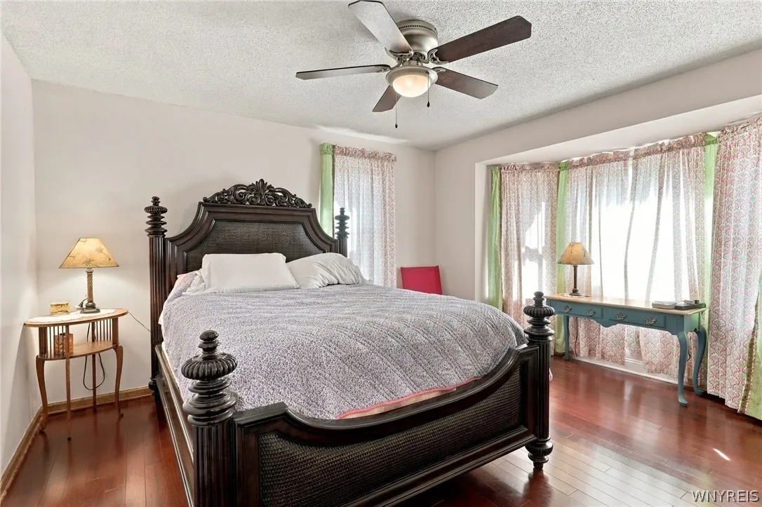 3701 East River Road, Grand Island, New York 14072, Grand Island, New York 14072, 3 Bedroom Bedrooms, 7 Room Rooms,3 BathroomBathrooms,Residential,For Sale,3701 East River Road, Grand Island, New York 14072,0,B1717667