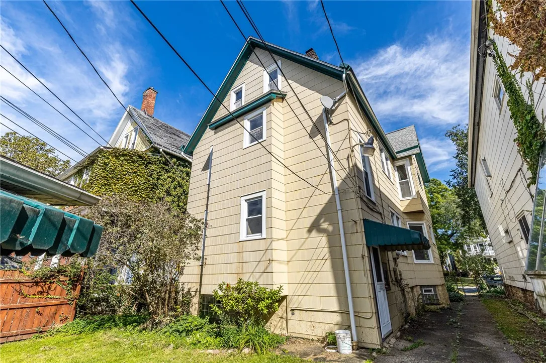 134 Richmond Avenue, Buffalo, New York 14222, Buffalo, New York 14222, 4 Bedroom Bedrooms, ,2 BathroomBathrooms,Residential,For Sale,134 Richmond Avenue, Buffalo, New York 14222,0,R1717696