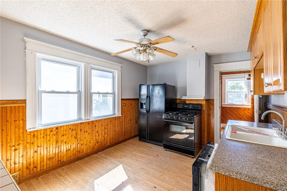 134 Richmond Avenue, Buffalo, New York 14222, Buffalo, New York 14222, 4 Bedroom Bedrooms, ,2 BathroomBathrooms,Residential,For Sale,134 Richmond Avenue, Buffalo, New York 14222,0,R1717696