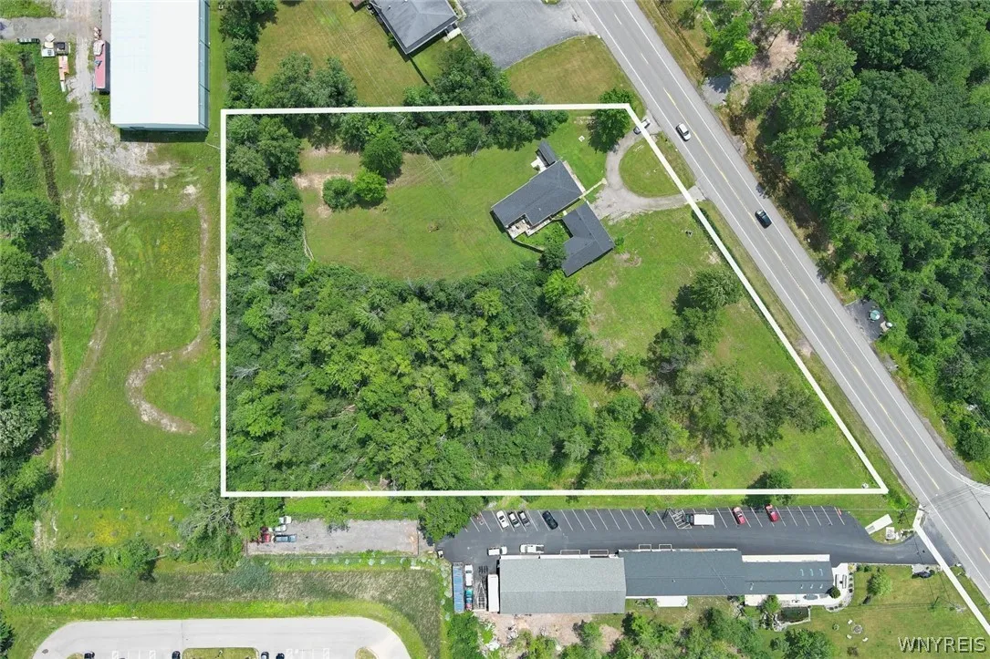 1901 Grand Island Boulevard, Grand Island, New Yor, Grand Island, New York 14072, ,Commercial Sale,For Sale,1901 Grand Island Boulevard, Grand Island, New Yor,0,B1717896