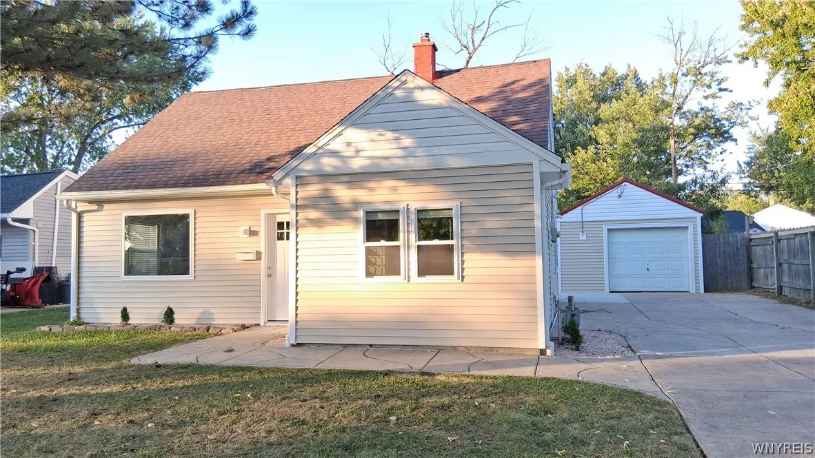 61 Elsie Lane, Grand Island, New York 14072, Grand Island, New York 14072, 3 Bedroom Bedrooms, 6 Room Rooms,1 BathroomBathrooms,Residential Lease,For Rent,61 Elsie Lane, Grand Island, New York 14072,0,B1717942