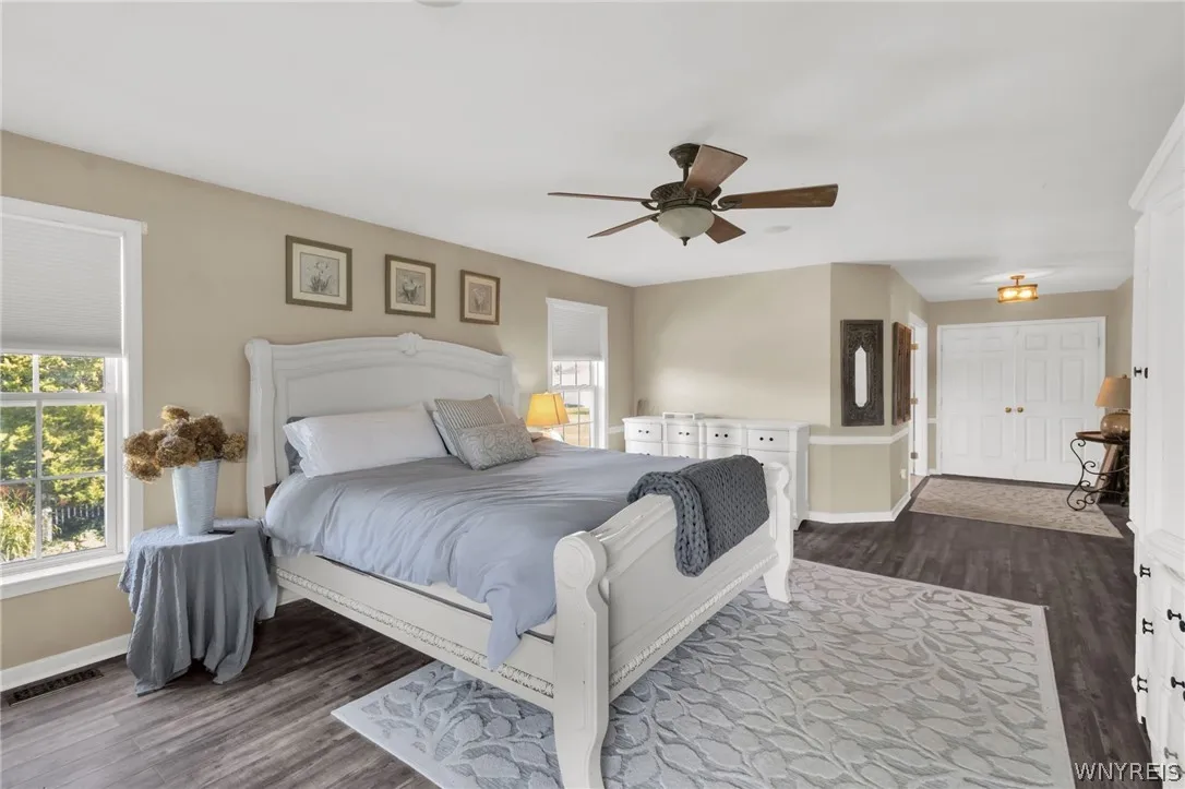7256 Edgewater Circle, Pendleton, New York 14120, Pendleton, New York 14120, 6 Bedroom Bedrooms, 18 Room Rooms,3 BathroomBathrooms,Residential,For Sale,7256 Edgewater Circle, Pendleton, New York 14120,0,B1717810