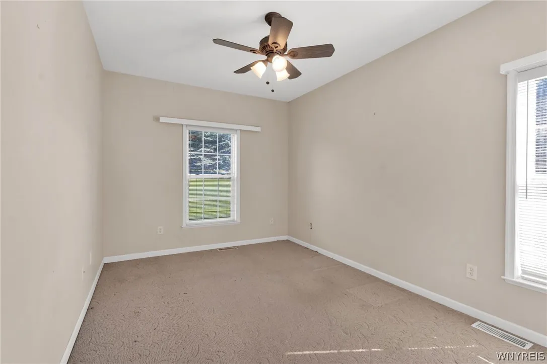 7256 Edgewater Circle, Pendleton, New York 14120, Pendleton, New York 14120, 6 Bedroom Bedrooms, 18 Room Rooms,3 BathroomBathrooms,Residential,For Sale,7256 Edgewater Circle, Pendleton, New York 14120,0,B1717810