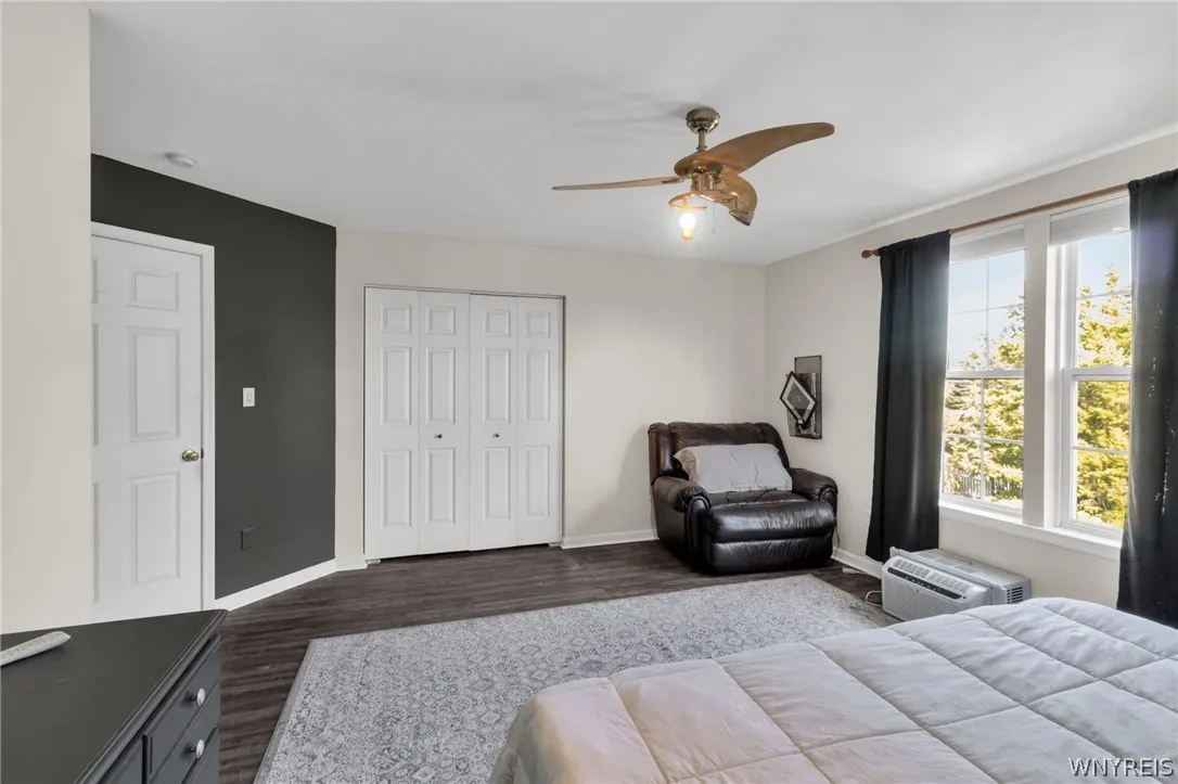 7256 Edgewater Circle, Pendleton, New York 14120, Pendleton, New York 14120, 6 Bedroom Bedrooms, 18 Room Rooms,3 BathroomBathrooms,Residential,For Sale,7256 Edgewater Circle, Pendleton, New York 14120,0,B1717810