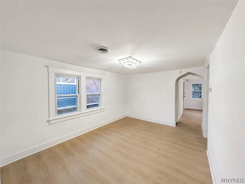 9 Alma Avenue, Buffalo, New York 14215, Buffalo, New York 14215, 5 Bedroom Bedrooms, ,2 BathroomBathrooms,Residential,For Sale,9 Alma Avenue, Buffalo, New York 14215,0,B1717554