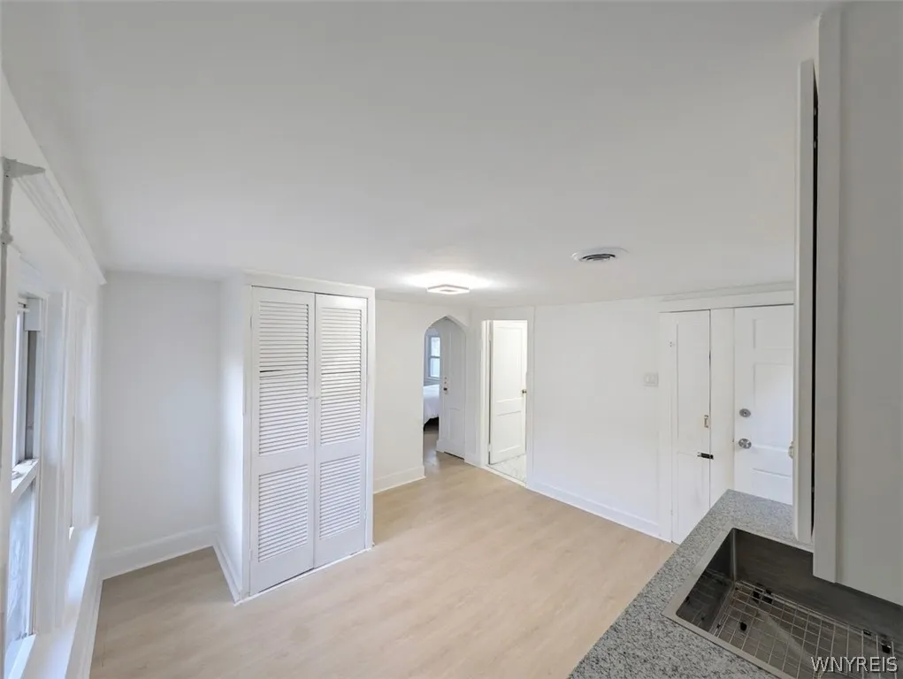 9 Alma Avenue, Buffalo, New York 14215, Buffalo, New York 14215, 5 Bedroom Bedrooms, ,2 BathroomBathrooms,Residential,For Sale,9 Alma Avenue, Buffalo, New York 14215,0,B1717554