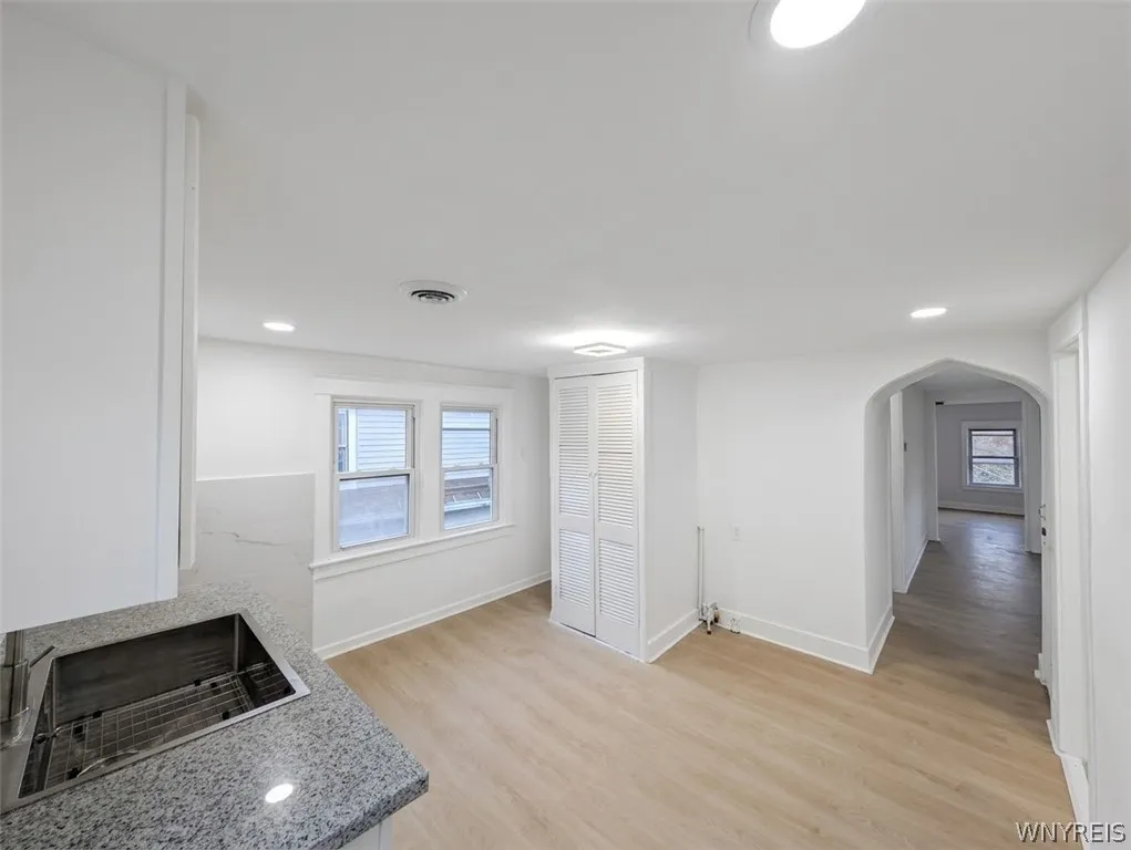 9 Alma Avenue, Buffalo, New York 14215, Buffalo, New York 14215, 5 Bedroom Bedrooms, ,2 BathroomBathrooms,Residential,For Sale,9 Alma Avenue, Buffalo, New York 14215,0,B1717554