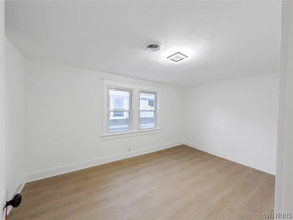 9 Alma Avenue, Buffalo, New York 14215, Buffalo, New York 14215, 5 Bedroom Bedrooms, ,2 BathroomBathrooms,Residential,For Sale,9 Alma Avenue, Buffalo, New York 14215,0,B1717554