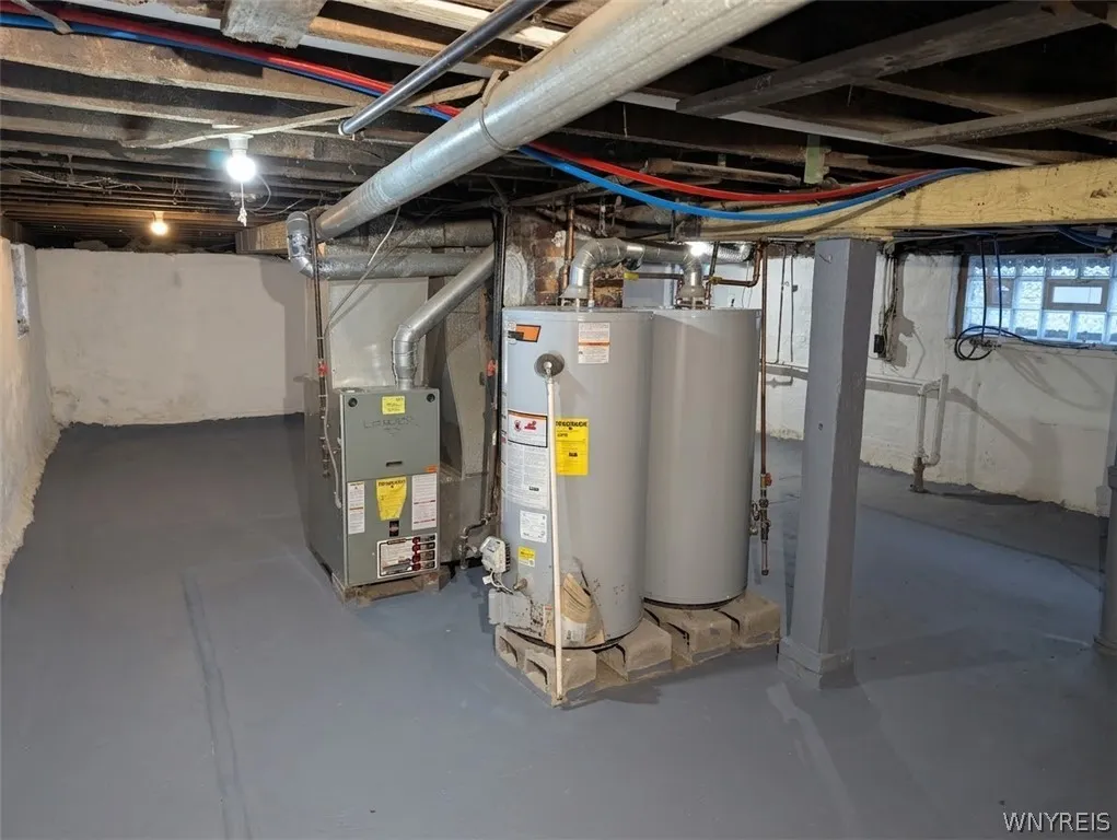9 Alma Avenue, Buffalo, New York 14215, Buffalo, New York 14215, 5 Bedroom Bedrooms, ,2 BathroomBathrooms,Residential,For Sale,9 Alma Avenue, Buffalo, New York 14215,0,B1717554