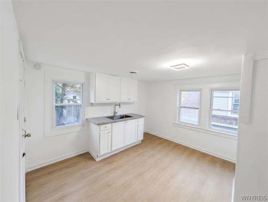 9 Alma Avenue, Buffalo, New York 14215, Buffalo, New York 14215, 5 Bedroom Bedrooms, ,2 BathroomBathrooms,Residential,For Sale,9 Alma Avenue, Buffalo, New York 14215,0,B1717554
