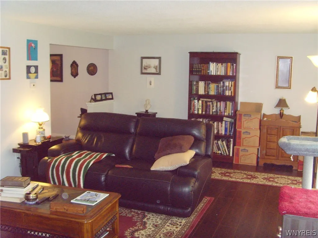 4224 California Road, Orchard Park, New York 14127, Orchard Park, New York 14127, 3 Bedroom Bedrooms, 5 Room Rooms,2 BathroomBathrooms,Residential Lease,For Rent,4224 California Road, Orchard Park, New York 14127,0,B1718248