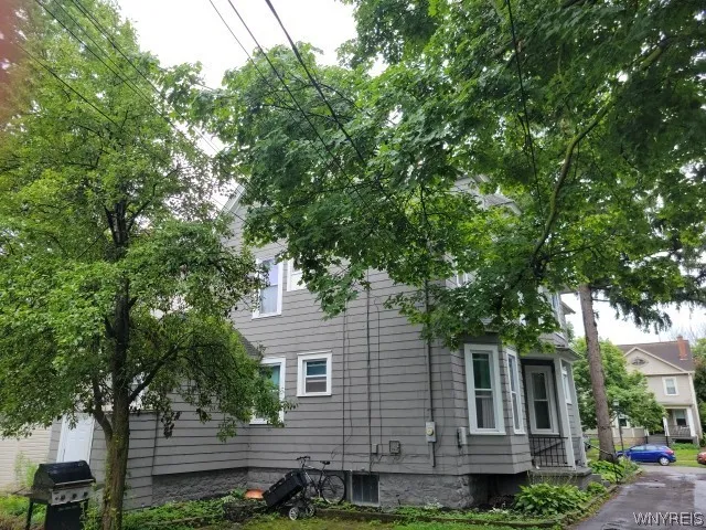 189 Huntington Avenue, Buffalo, New York 14214, Buffalo, New York 14214, 6 Bedroom Bedrooms, ,Multi Family,For Sale,189 Huntington Avenue, Buffalo, New York 14214,0,B1717154