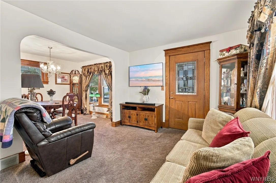 Lower Apartment