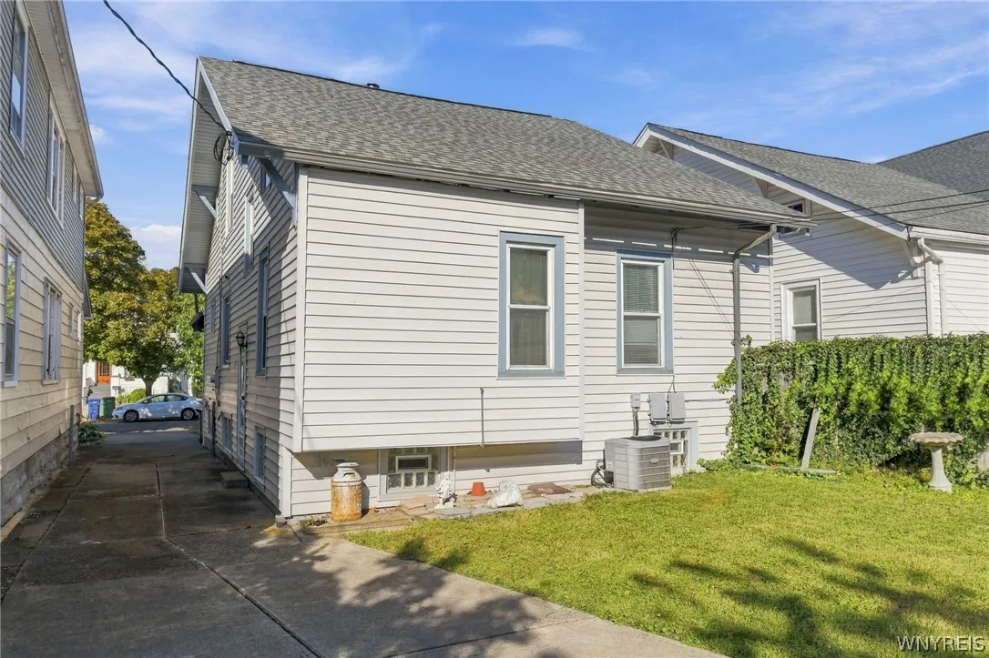 205 Norwalk Avenue, Buffalo, New York 14216, Buffalo, New York 14216, 3 Bedroom Bedrooms, ,2 BathroomBathrooms,Residential,For Sale,205 Norwalk Avenue, Buffalo, New York 14216,0,B1717703