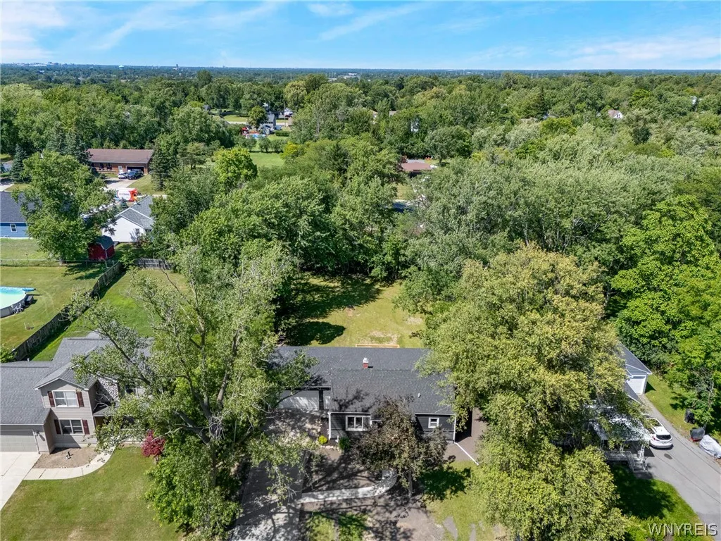 180 Summit Avenue, Orchard Park, New York 14127, Orchard Park, New York 14127, 3 Bedroom Bedrooms, 5 Room Rooms,1 BathroomBathrooms,Residential,For Sale,180 Summit Avenue, Orchard Park, New York 14127,0,B1718358