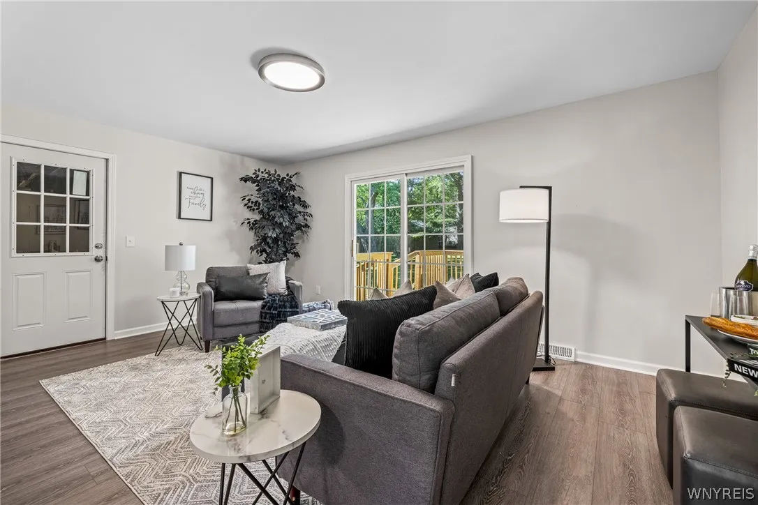 180 Summit Avenue, Orchard Park, New York 14127, Orchard Park, New York 14127, 3 Bedroom Bedrooms, 5 Room Rooms,1 BathroomBathrooms,Residential,For Sale,180 Summit Avenue, Orchard Park, New York 14127,0,B1718358