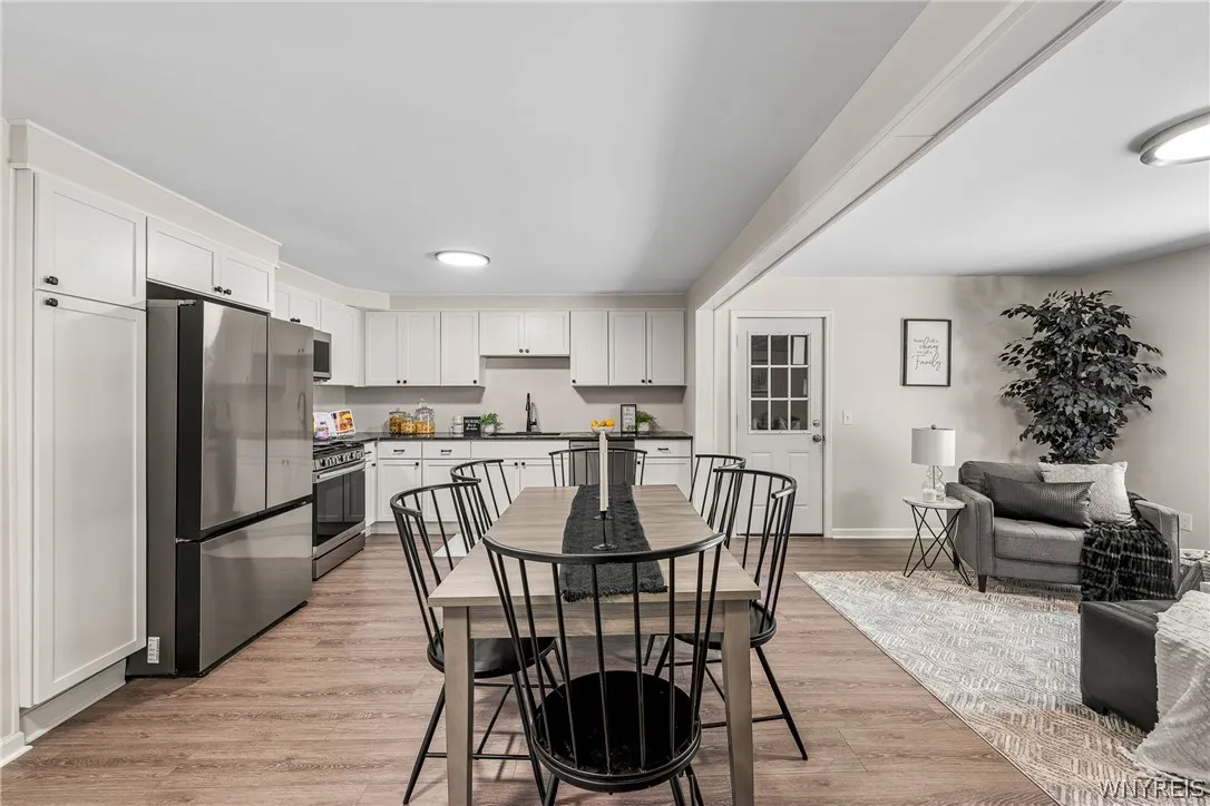 180 Summit Avenue, Orchard Park, New York 14127, Orchard Park, New York 14127, 3 Bedroom Bedrooms, 5 Room Rooms,1 BathroomBathrooms,Residential,For Sale,180 Summit Avenue, Orchard Park, New York 14127,0,B1718358