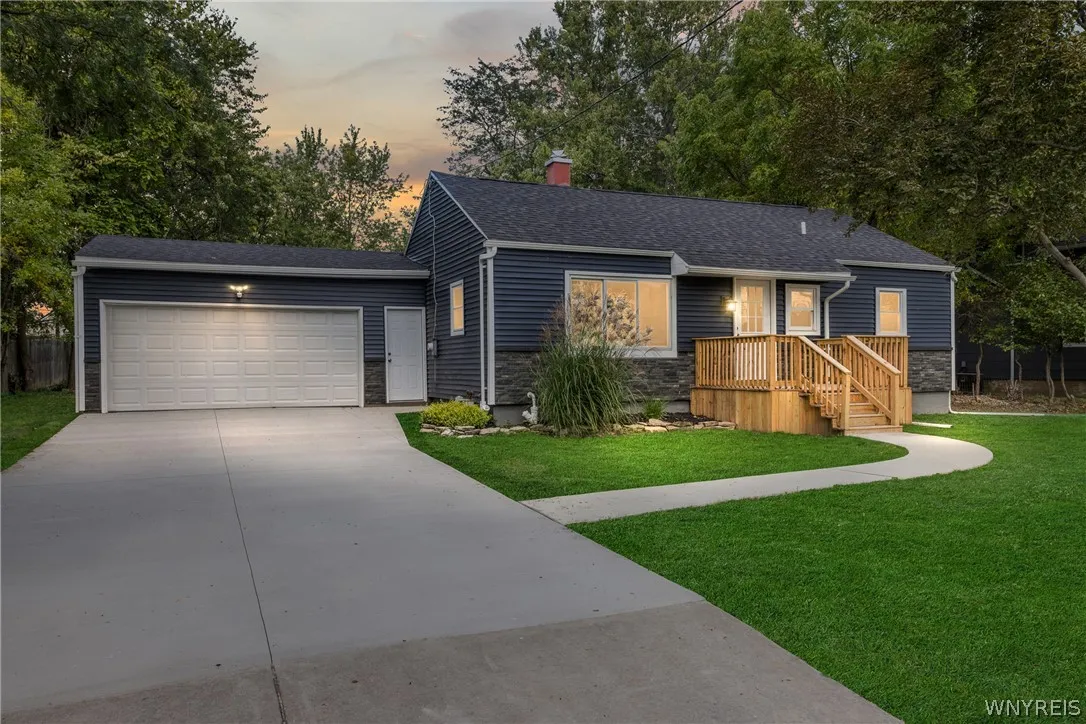 180 Summit Avenue, Orchard Park, New York 14127, Orchard Park, New York 14127, 3 Bedroom Bedrooms, 5 Room Rooms,1 BathroomBathrooms,Residential,For Sale,180 Summit Avenue, Orchard Park, New York 14127,0,B1718358