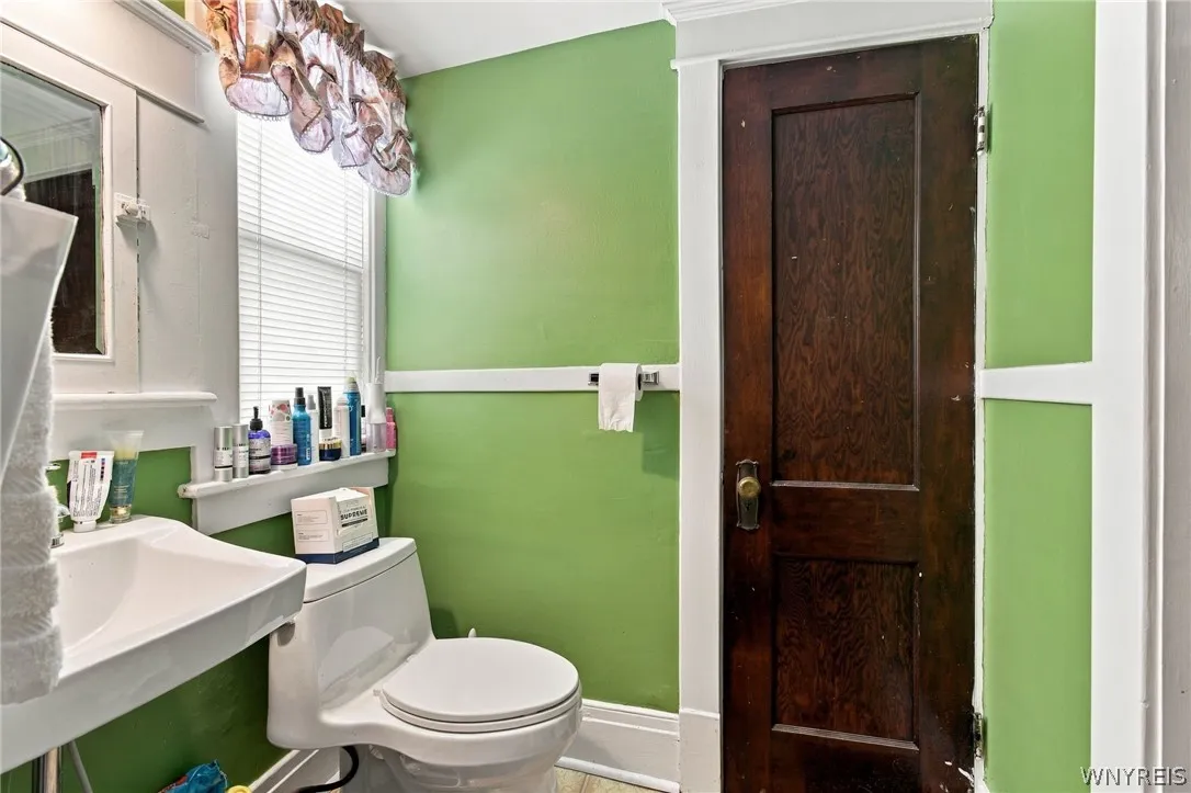 205 Norwalk Avenue, Buffalo, New York 14216, Buffalo, New York 14216, 3 Bedroom Bedrooms, 10 Room Rooms,2 BathroomBathrooms,Residential,For Sale,205 Norwalk Avenue, Buffalo, New York 14216,0,B1718212