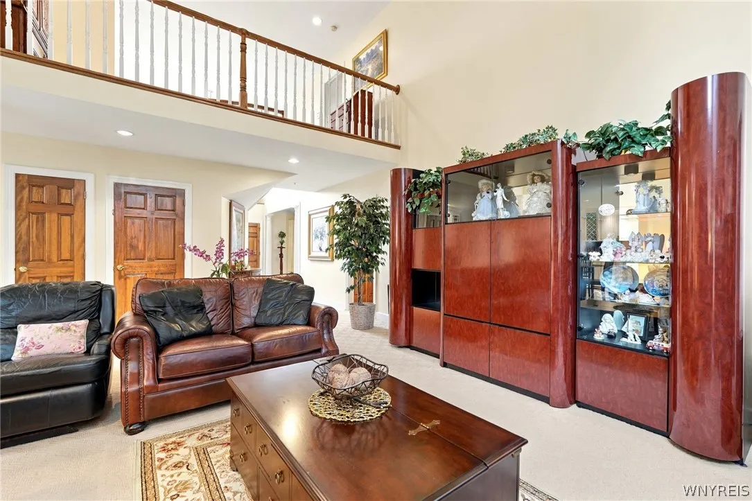 29 Deer, Orchard Park, New York 14127, Orchard Park, New York 14127, 5 Bedroom Bedrooms, 12 Room Rooms,4 BathroomBathrooms,Residential,For Sale,29 Deer, Orchard Park, New York 14127,0,B1718509