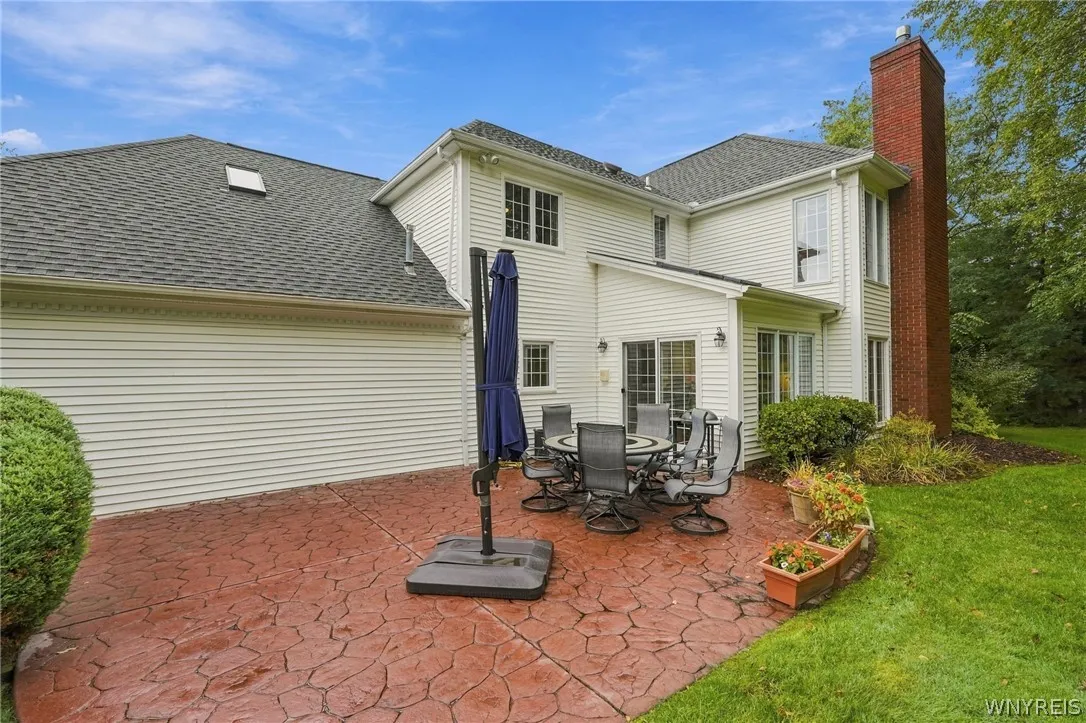 29 Deer, Orchard Park, New York 14127, Orchard Park, New York 14127, 5 Bedroom Bedrooms, 12 Room Rooms,4 BathroomBathrooms,Residential,For Sale,29 Deer, Orchard Park, New York 14127,0,B1718509