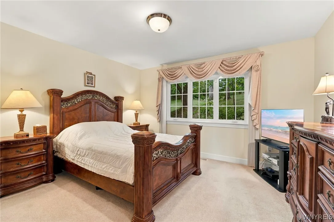 29 Deer, Orchard Park, New York 14127, Orchard Park, New York 14127, 5 Bedroom Bedrooms, 12 Room Rooms,4 BathroomBathrooms,Residential,For Sale,29 Deer, Orchard Park, New York 14127,0,B1718509