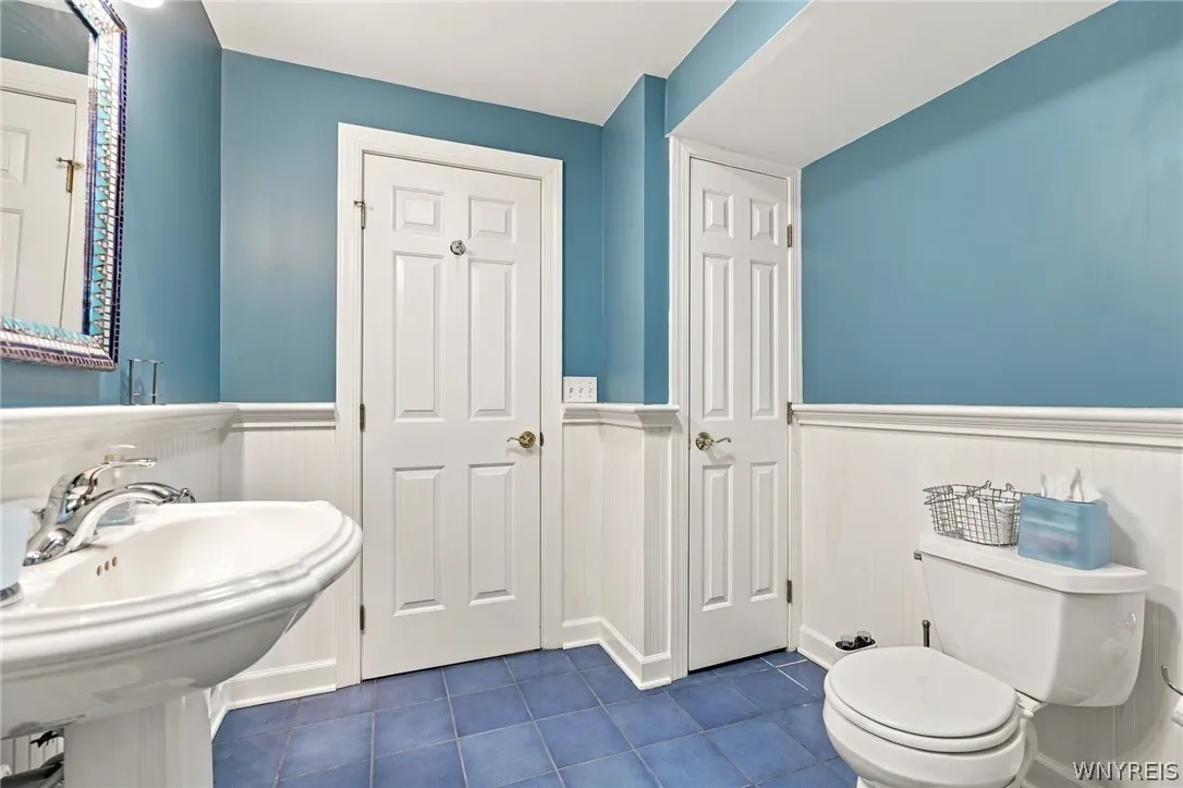29 Deer, Orchard Park, New York 14127, Orchard Park, New York 14127, 5 Bedroom Bedrooms, 12 Room Rooms,4 BathroomBathrooms,Residential,For Sale,29 Deer, Orchard Park, New York 14127,0,B1718509