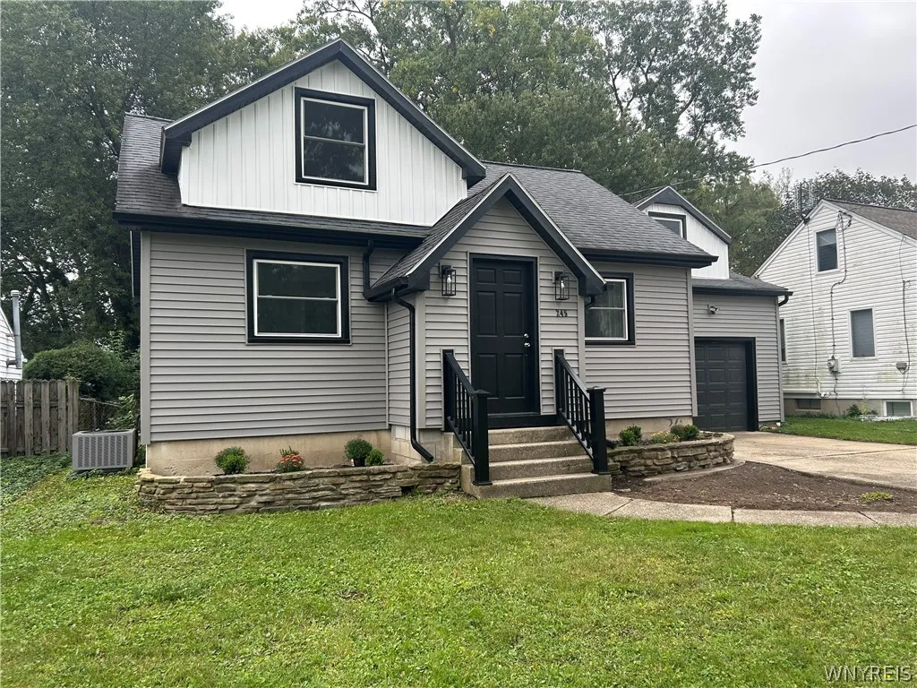 245 N Ellicott Street, Amherst, New York 14221, Amherst, New York 14221, 3 Bedroom Bedrooms, 7 Room Rooms,2 BathroomBathrooms,Residential,For Sale,245 N Ellicott Street, Amherst, New York 14221,0,B1717944