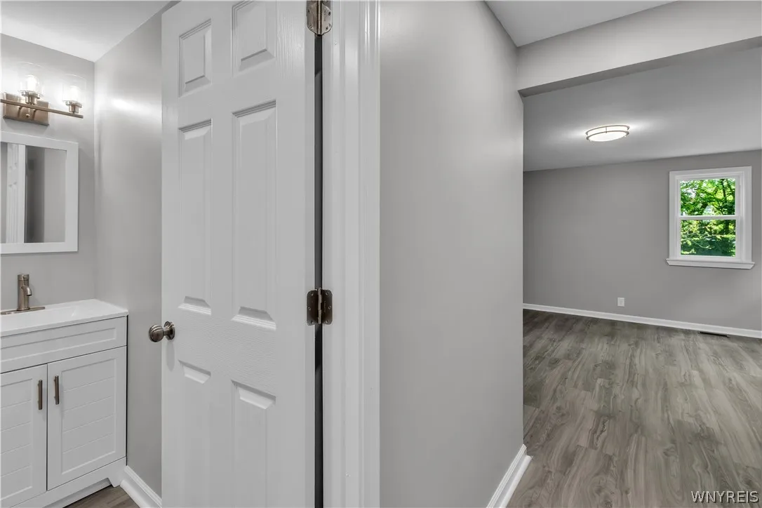 245 N Ellicott Street, Amherst, New York 14221, Amherst, New York 14221, 3 Bedroom Bedrooms, 7 Room Rooms,2 BathroomBathrooms,Residential,For Sale,245 N Ellicott Street, Amherst, New York 14221,0,B1717944