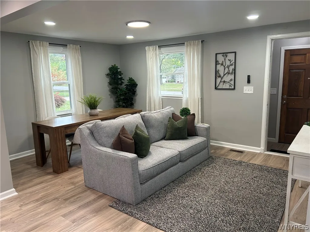 245 N Ellicott Street, Amherst, New York 14221, Amherst, New York 14221, 3 Bedroom Bedrooms, 7 Room Rooms,2 BathroomBathrooms,Residential,For Sale,245 N Ellicott Street, Amherst, New York 14221,0,B1717944