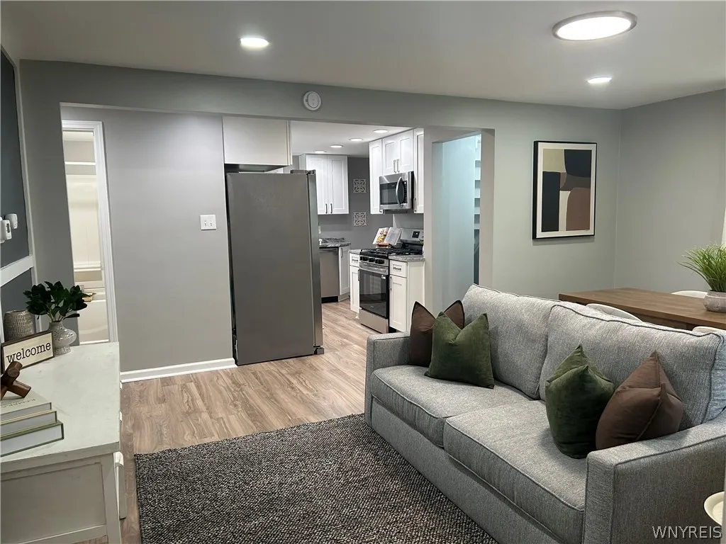 245 N Ellicott Street, Amherst, New York 14221, Amherst, New York 14221, 3 Bedroom Bedrooms, 7 Room Rooms,2 BathroomBathrooms,Residential,For Sale,245 N Ellicott Street, Amherst, New York 14221,0,B1717944