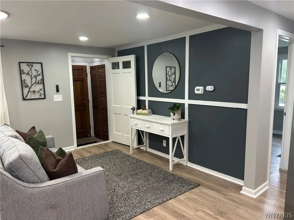 245 N Ellicott Street, Amherst, New York 14221, Amherst, New York 14221, 3 Bedroom Bedrooms, 7 Room Rooms,2 BathroomBathrooms,Residential,For Sale,245 N Ellicott Street, Amherst, New York 14221,0,B1717944